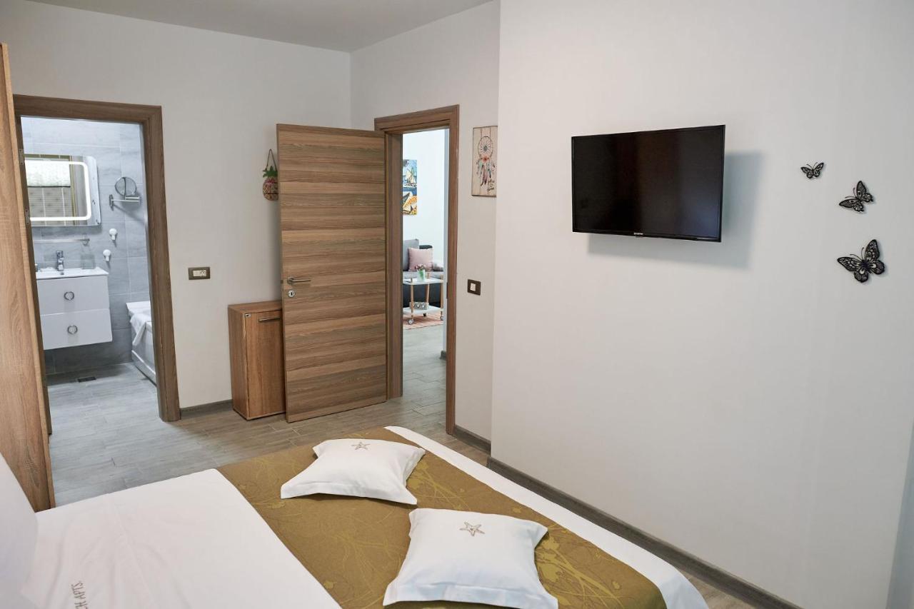 Crystal 26 Apartment - Spa Pool Beach Resort Năvodari Extérieur photo